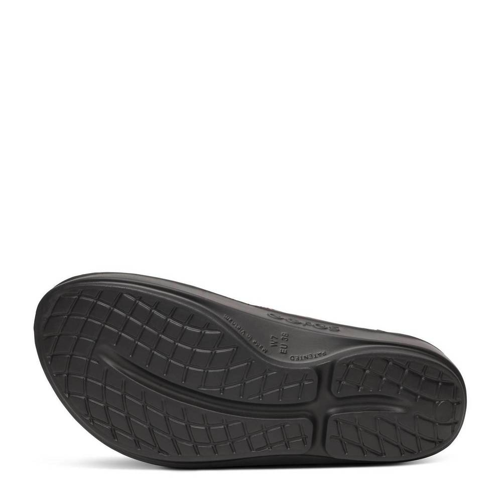 NEW OOFOS women's oolala limited sandal in disco zebra - Picture 7 of 8
